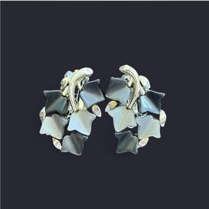 Vintage Black & Silver Clip-On Earrings